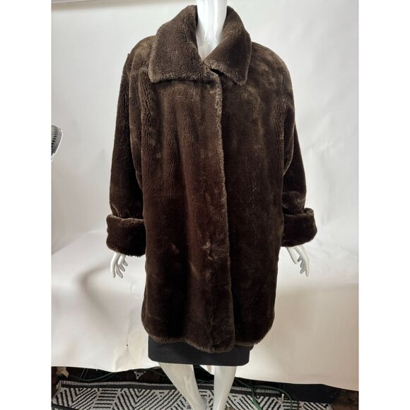 Vintage Faux Fur Brown Coat With Polyester Lining Folded Cuffs & Collar Size Lar - Picture 1 of 16